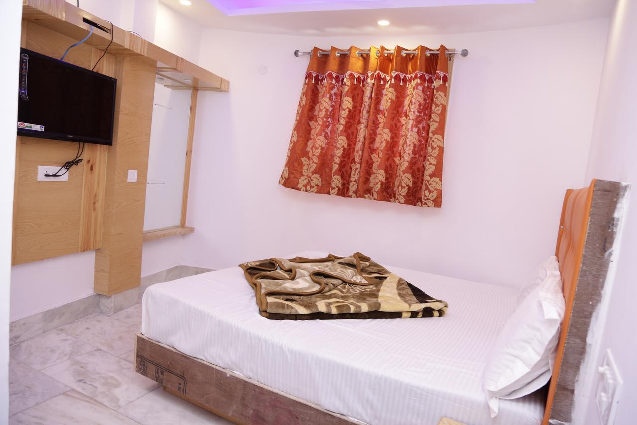 Backpackers Heaven New King - New Delhi Train Station Hostel Bagian luar foto